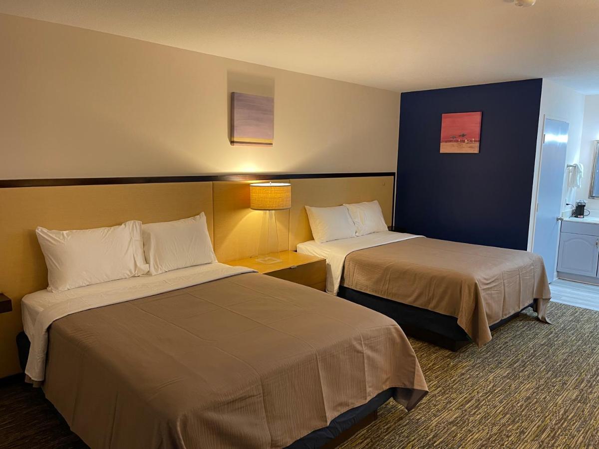 Camp Inn Lodge Oscoda Extérieur photo