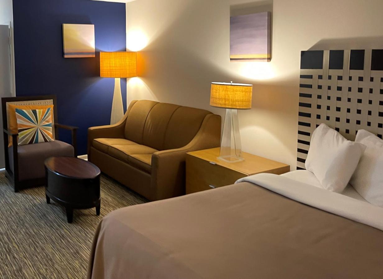 Camp Inn Lodge Oscoda Extérieur photo